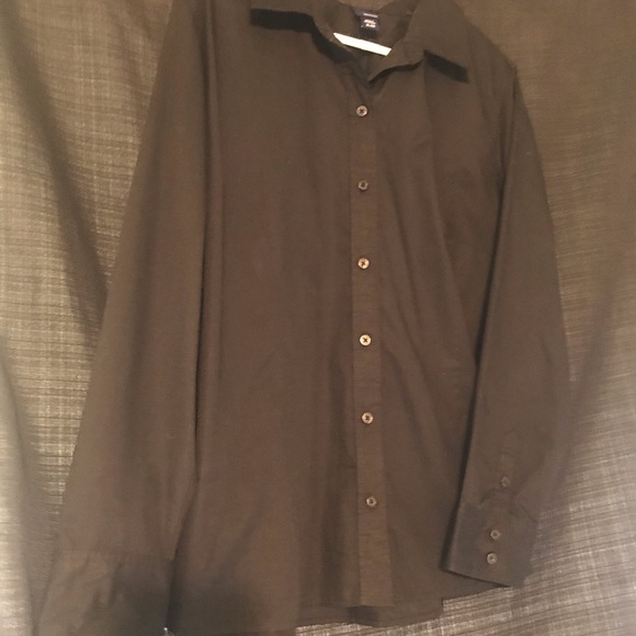 BLK basic edition Button down collared shirt - Picture 2 of 3